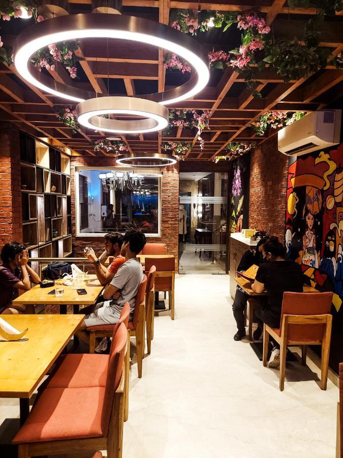 Wongdhen House Hotel New Delhi Bagian luar foto